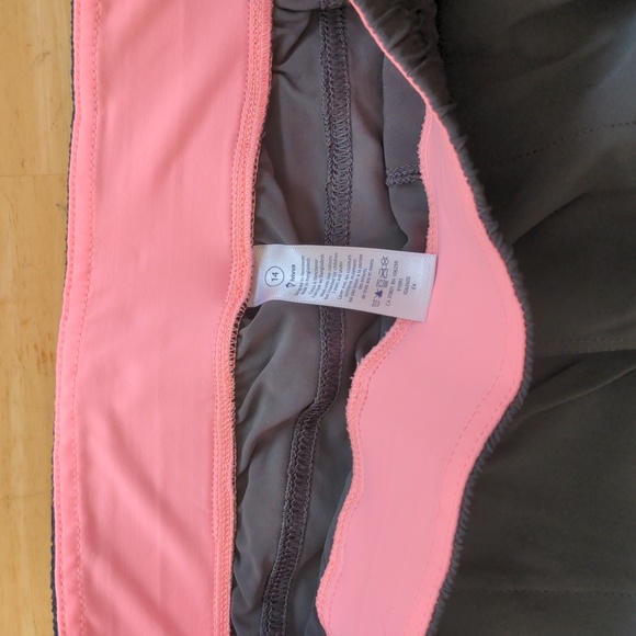 Ivivva Crop Joggers Dark Gray - Picture 5 of 5